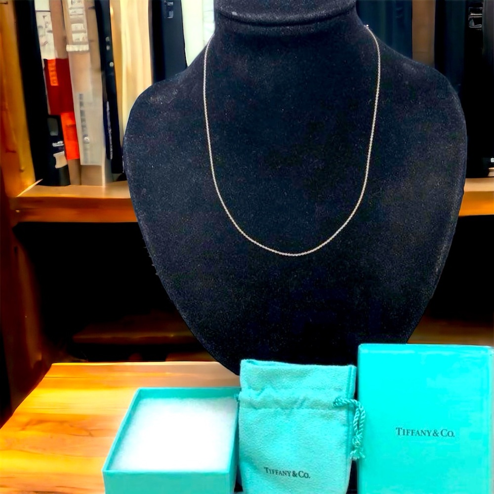Tiffany & Co. Elsa Peretti sterling silver 925 Italy 19” chainlink necklace